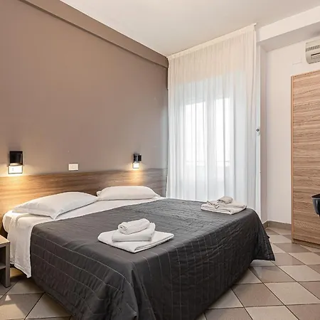 Costa Hotel 3*